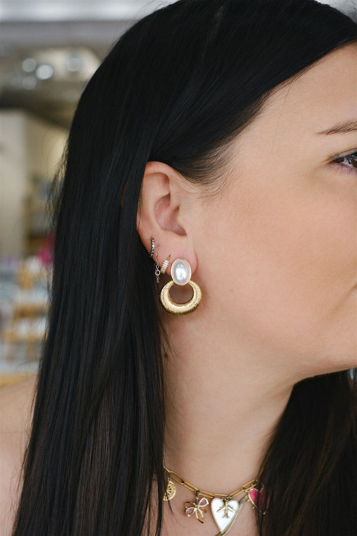 Isabella Pearl Post Earring