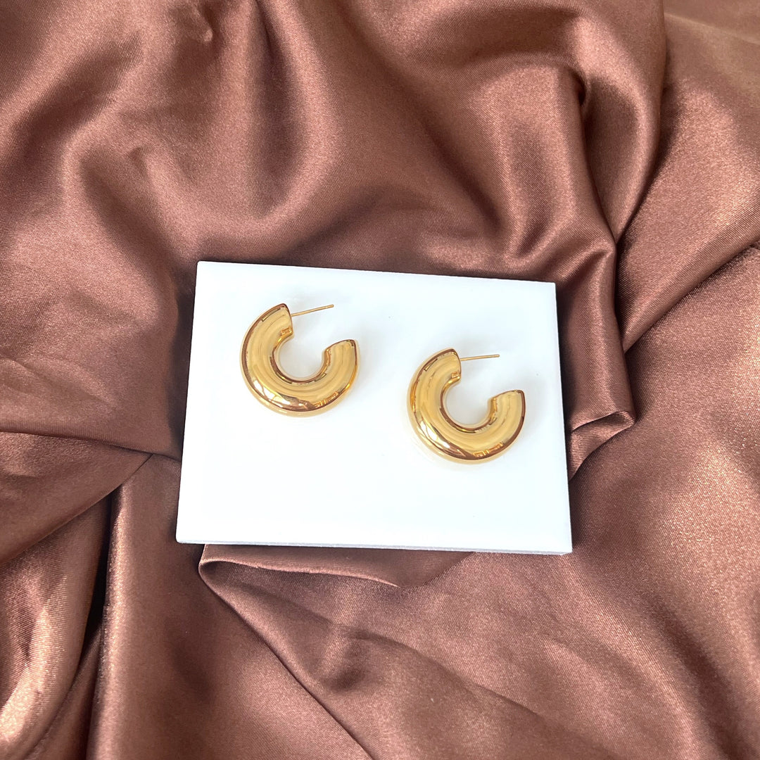 Donita Thick Hoop