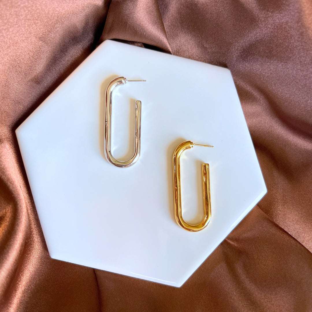 Vicky Oval Hoop
