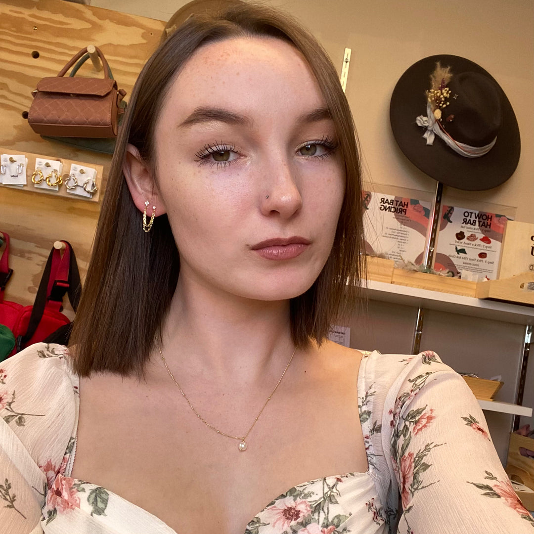 Brooke Double Stud