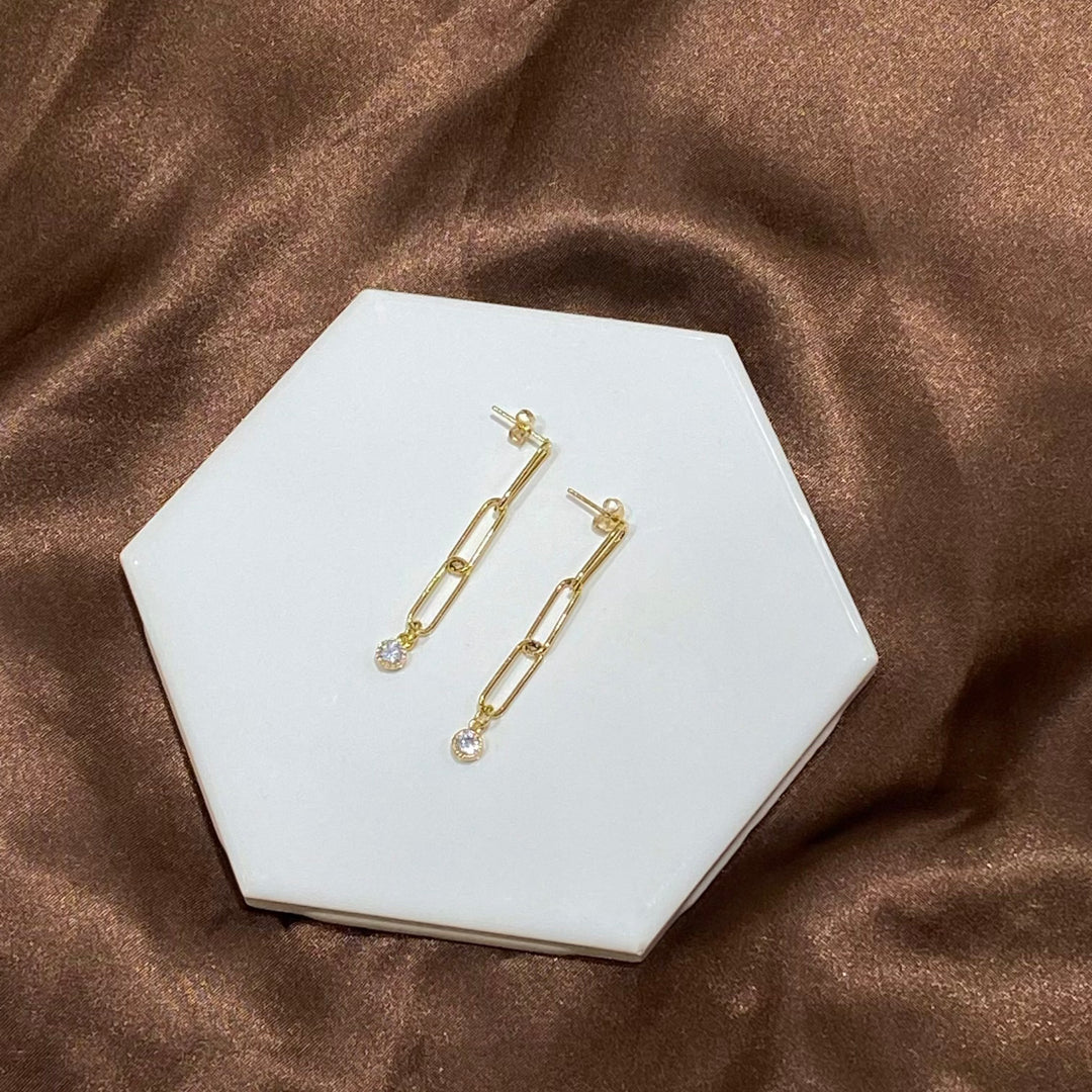 Sloane Dangle Earring