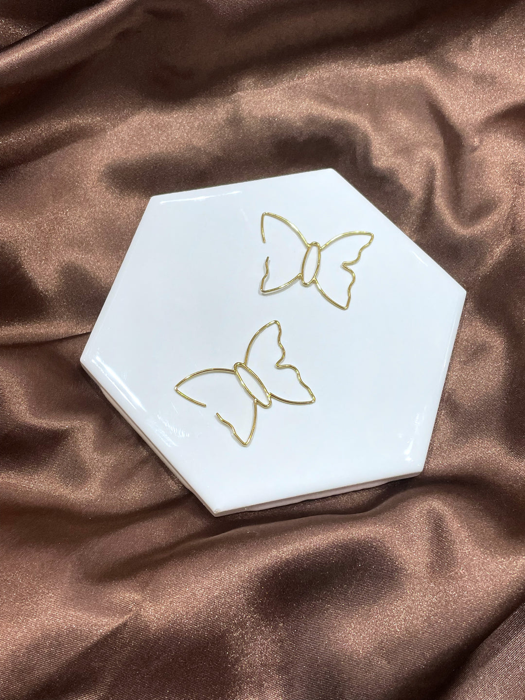 Jessica Butterfly Hoop