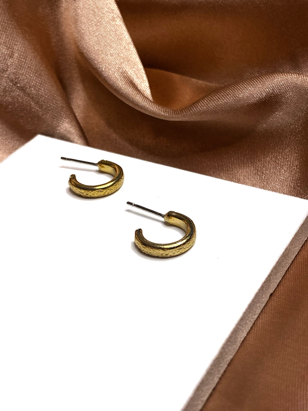 Kiera Small Textured Hoop