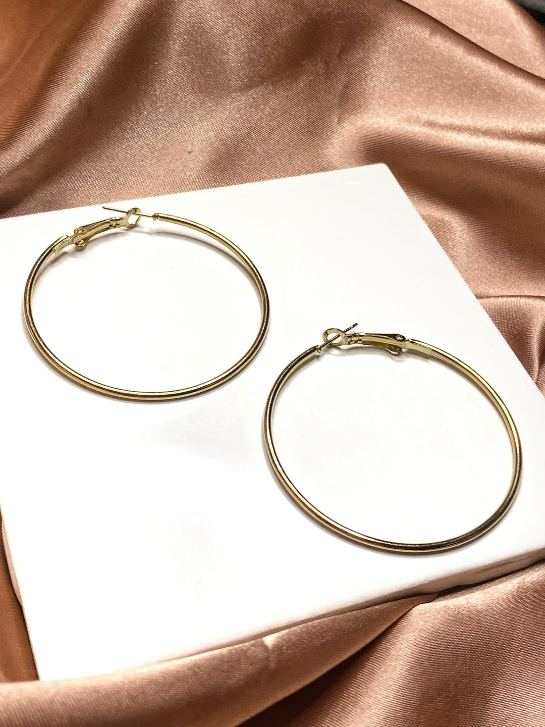 Myla Basic Hoop
