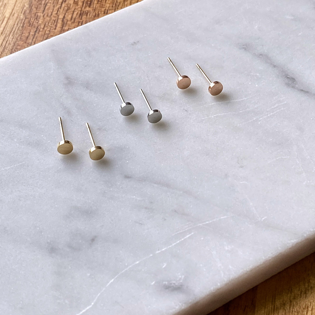 Circle Dainty Stud